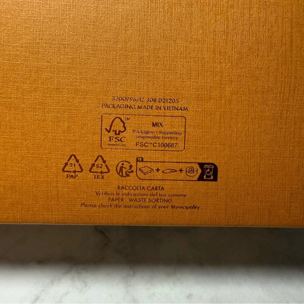 Louis Vuitton | Gift Storage Box & Ribbon Set | Orange | 3.5